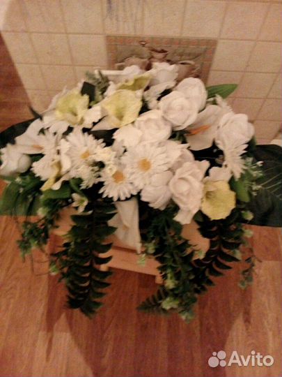 Свадебные украшения на машину