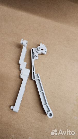 Рычаг front door lever для Hp M605 б/у (2шт)