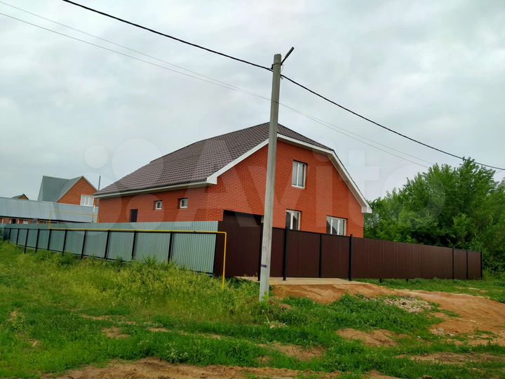 Дом 113 м² на участке 6 сот.