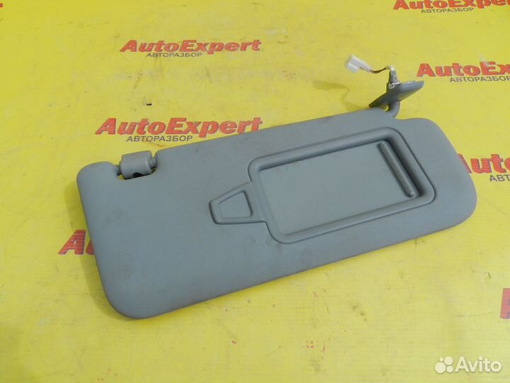 Козырек правый Kia ProCeed ED 07-10