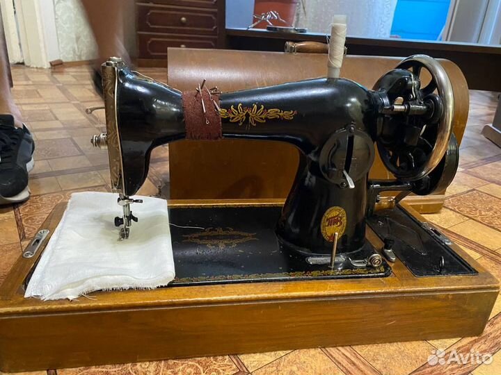 Швейная машина пмз