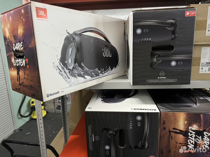 Колонка jbl boombox 3