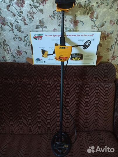 Металлоискатель Garrett ace 250