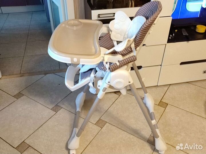 Детское кресло для кормления