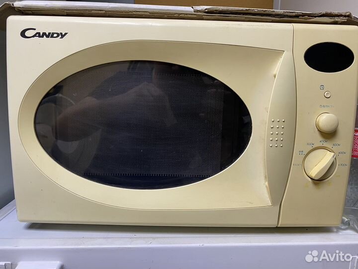 Микроволновая печь бу Candy CMW 700 EG