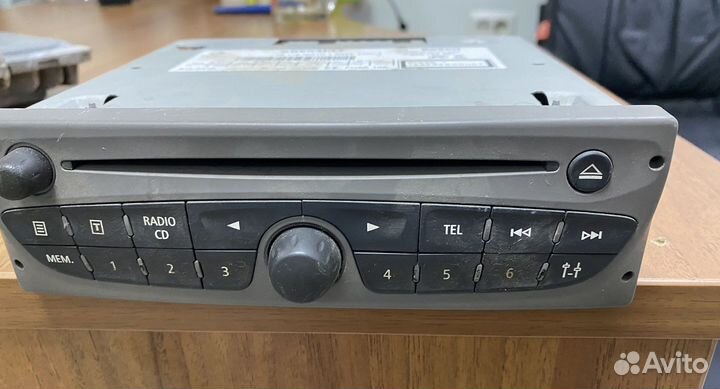 Магнитола Renault Kangoo 2