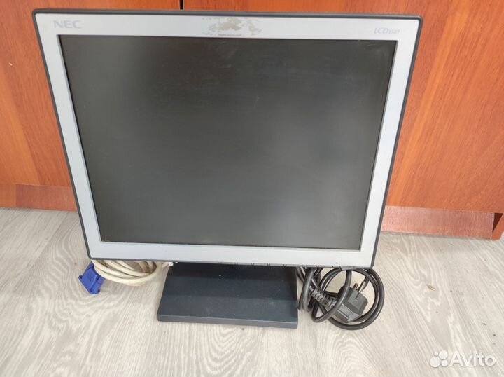 Мониторы для компьютера и системный блок