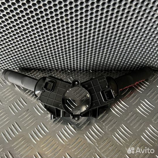 Переключатель подрулевой Opel Astra