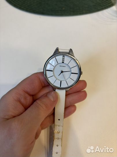 Наручные часы женские Sekonda