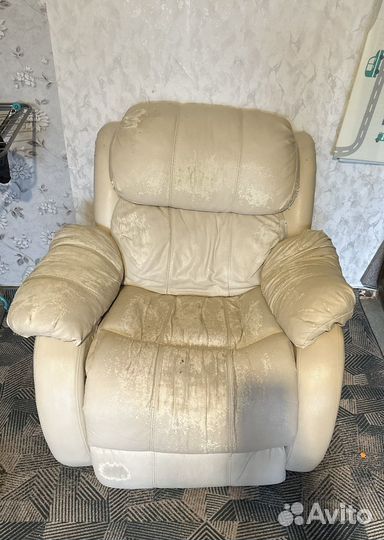 Кресло реклайнер
