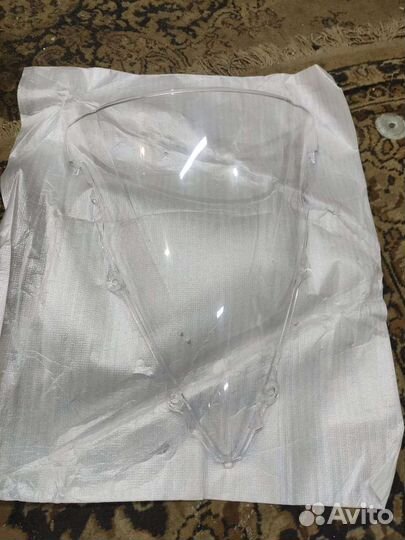 Ветровое стекло на мотоцикл на yamaha r6s