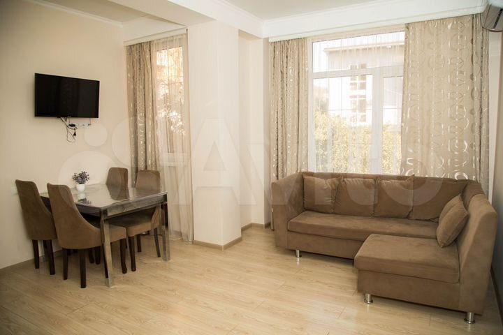 3-к. квартира, 70 м², 2/4 эт.