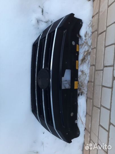 Продам решетку радиатора Лифан Солано2