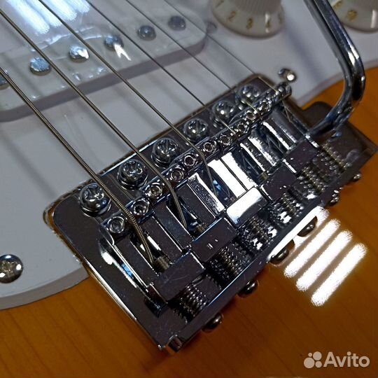 Электрогитара Root Note ST202 Stratocaster SSS