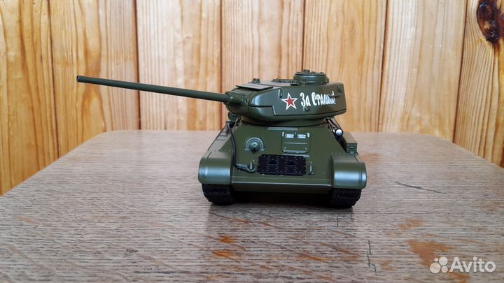 Танк Т 34-85 СССР 1:43 Modimio Модель