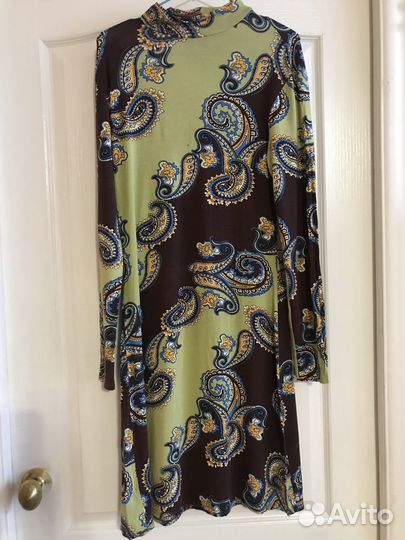 Продаю платья. 46 размер