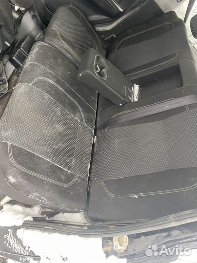 Задние сидения УАЗ патриот рядный