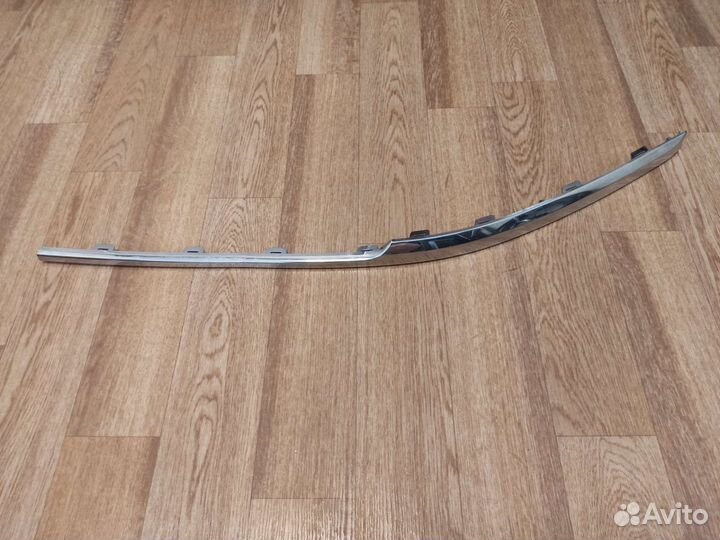 Передний молдинг KIA sportage