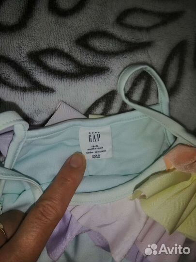 Шикарный купальник на девочку 12-18 месяцев