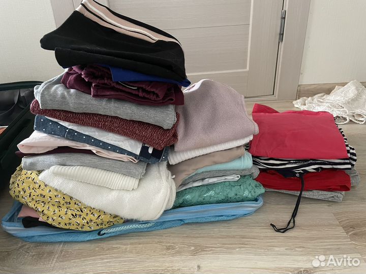 Вещи 40-42 размер