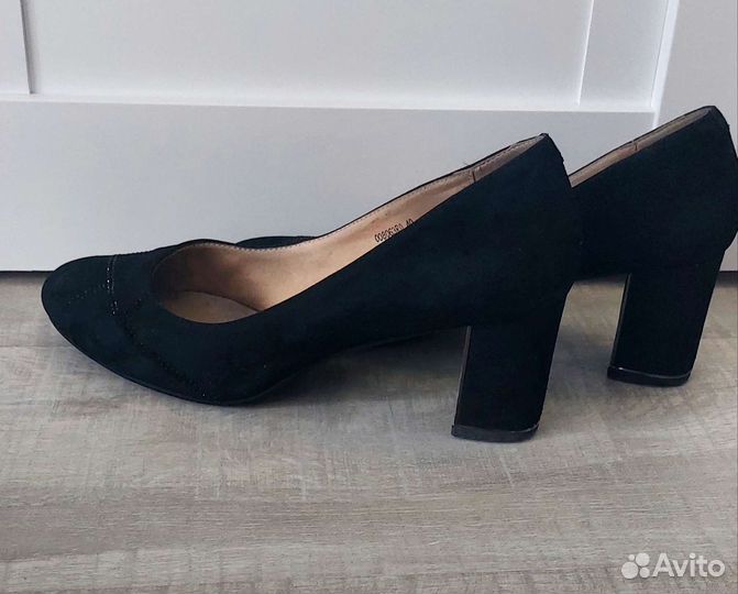 Туфли женские 40 размер натур. замша