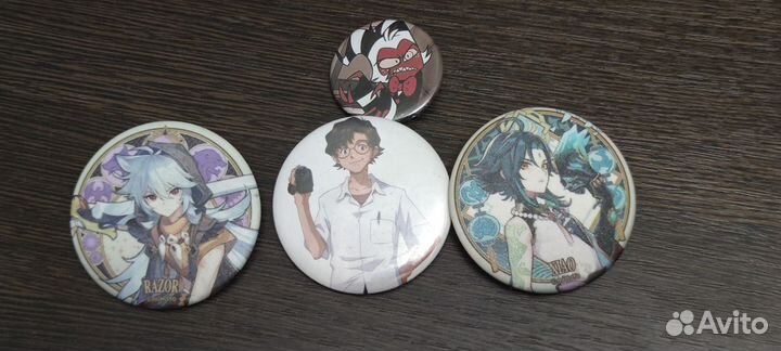 Аниме значки