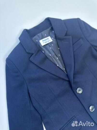 Пиджак Mayoral 98 новый