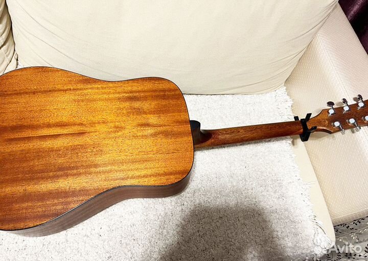 Продам гитару