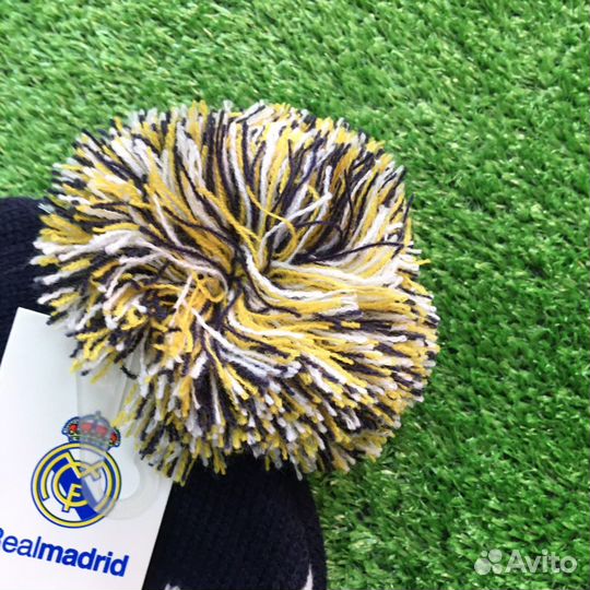 Шапка с эмблемой Реал Мадрид