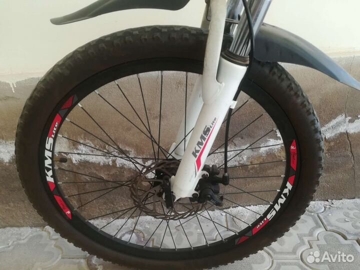 Велосипед на 24 колёсах KMS