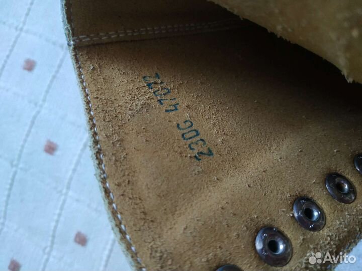 Ботинки детские для коньков Botas времён СССР