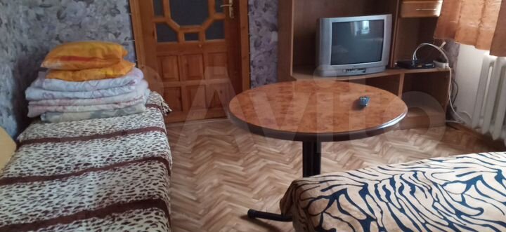 Комната 18 м² в 2-к., 2/5 эт.