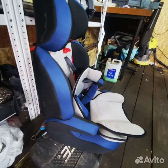 Автокресло