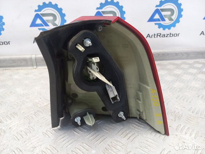 Фонарь задний левый Volvo Xc 70 2.4 D5244T 185 Л.С