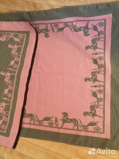 Шарфы и палантины