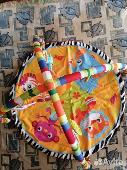 Развивающий коврик