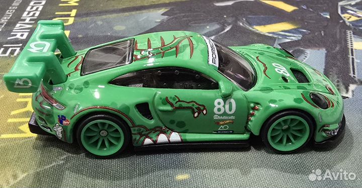 Hot Wheels Premium Porsche 911