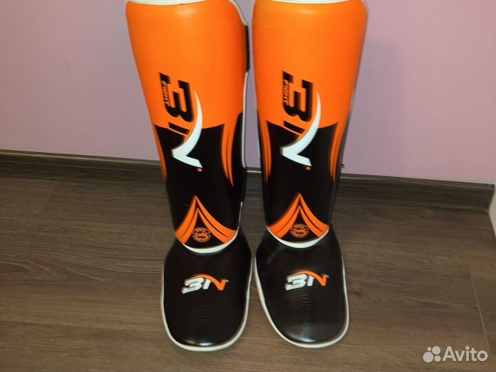 Защита на голень для мма