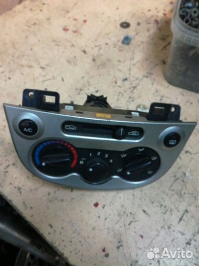 Блок управления климатом Chevrolet Spark