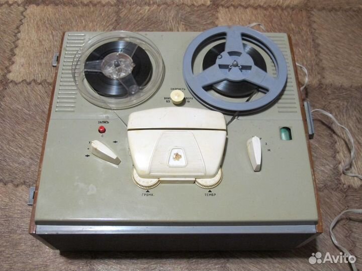 Магнитофон катушечный бобинник Яуза 5 рабочий
