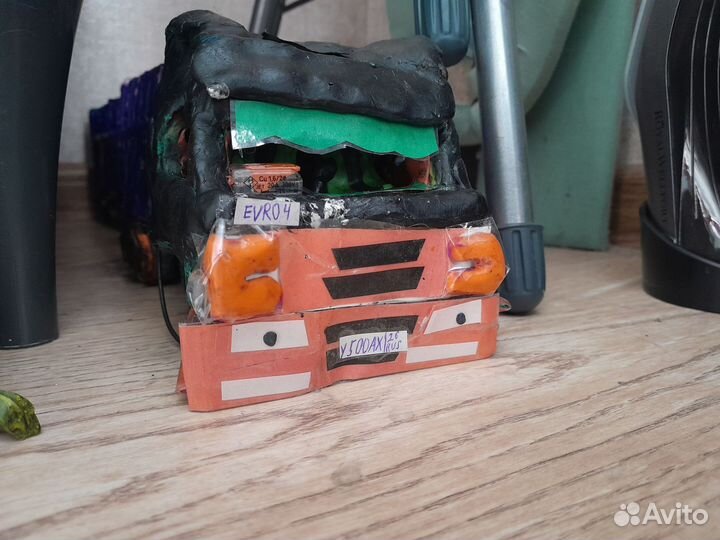 Камаз 6520 зерновоз из пластилина с прицепом