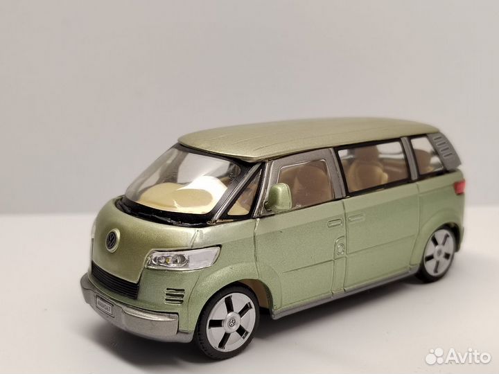 VW Microbus 2001 (Cararama) 1/43