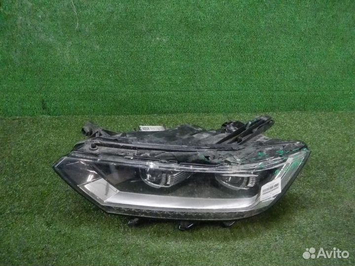Фара левая Volkswagen Passat