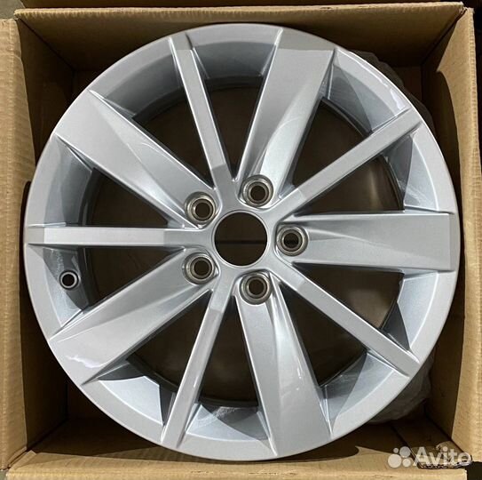 R15 диски оригинал 5X100 Polo Rapid Fabia Praktik