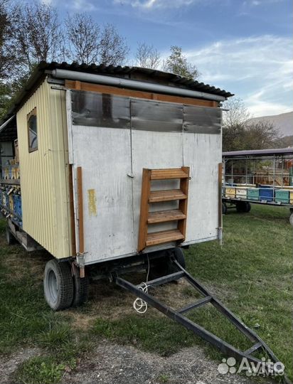 Пчелопавильон