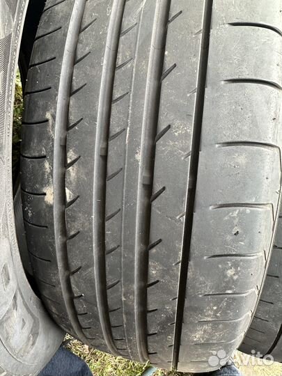 Yokohama Advan Sport V102 235/55 R17 99Y