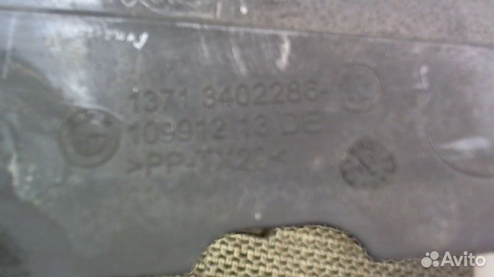 Накладка замка капота BMW X3 E83, 2004