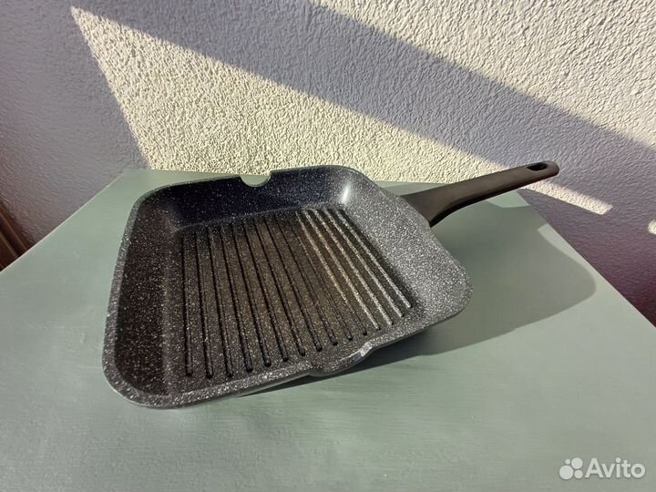 Сковорода гриль Moulin Villa 24см