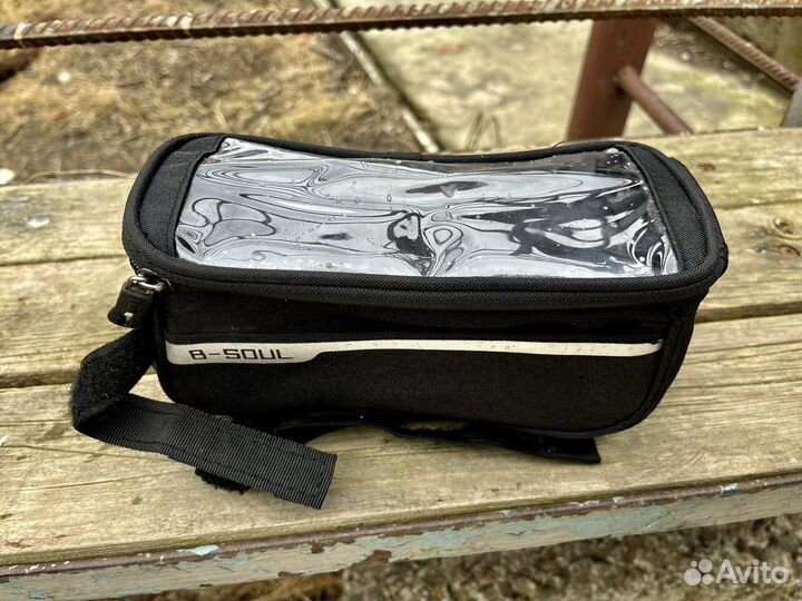 Сумка на раму велосипеда