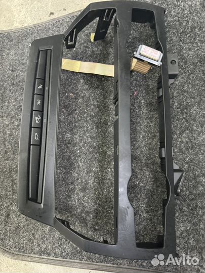 Блок кнопок центральной консоли BMW X5 E70 2007г